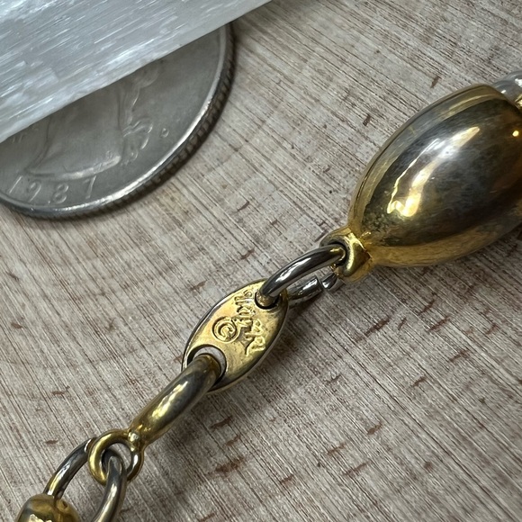 VTG| Trifari Spiral Gold Tone & Pearl Chain ✨🤍 - Picture 11 of 11